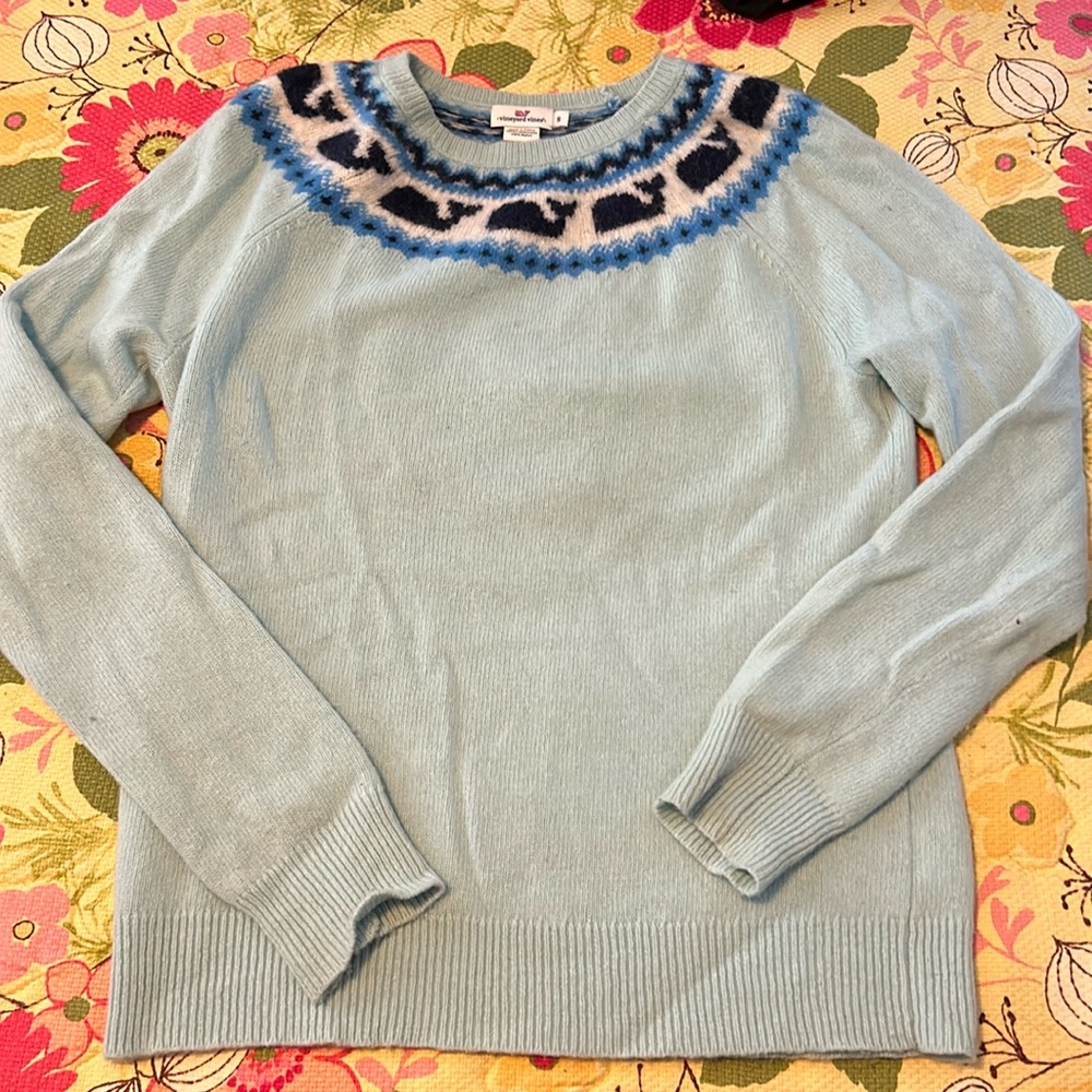 Vineyard vines sweater